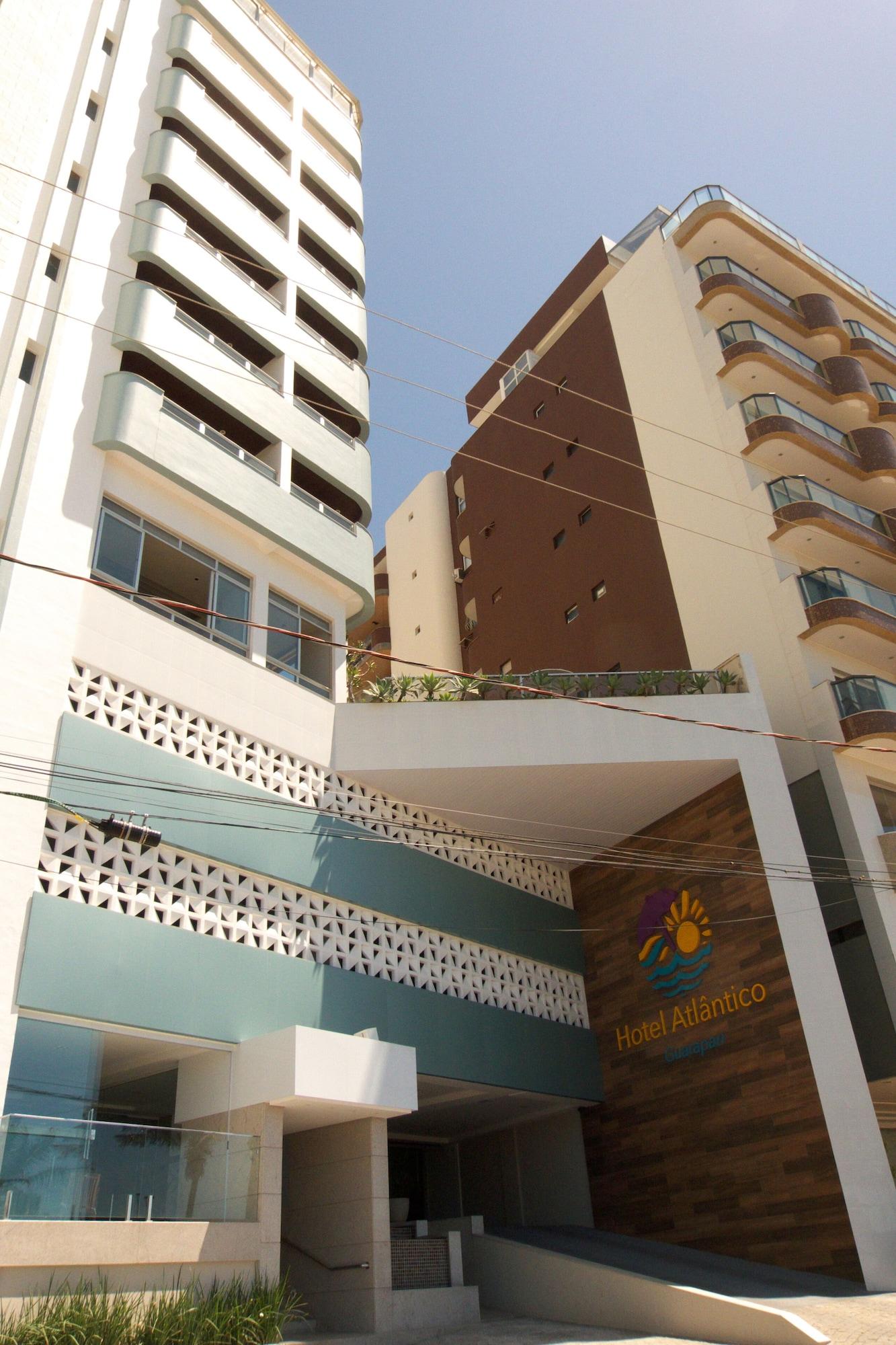Vista Exterior Hotel Atlântico