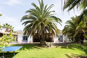 Alquiler Vacacional - CHARMING VILLA NEAR THE SEA, SEA VIEWS. CLIMATIZED POOL. AC AND WIFI FREE