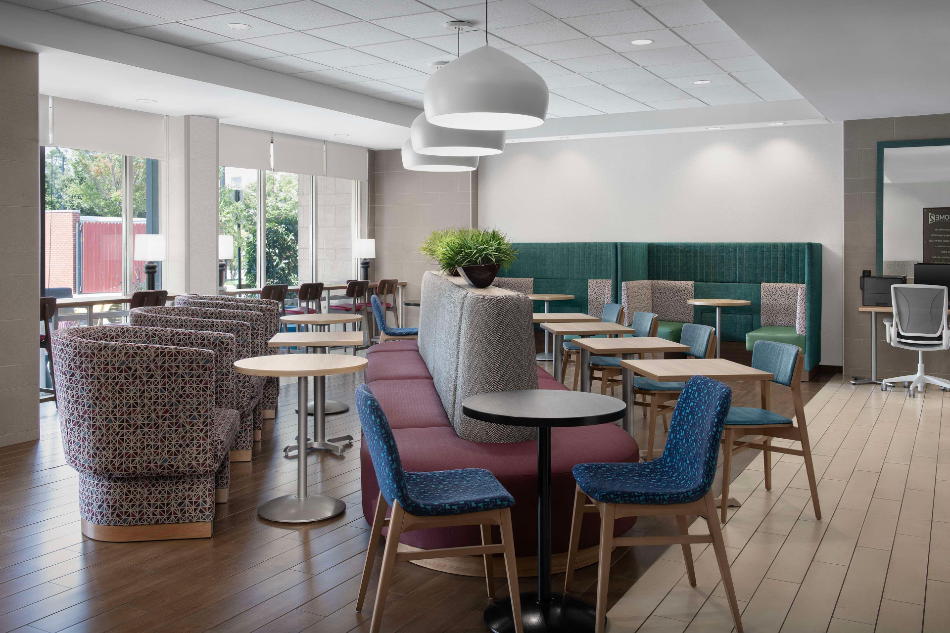 Vista Lobby Home2 Suites by Hilton Greensboro Airport, NC