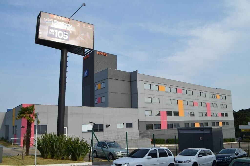 Vista Exterior Partner Hotéis Caxias do Sul