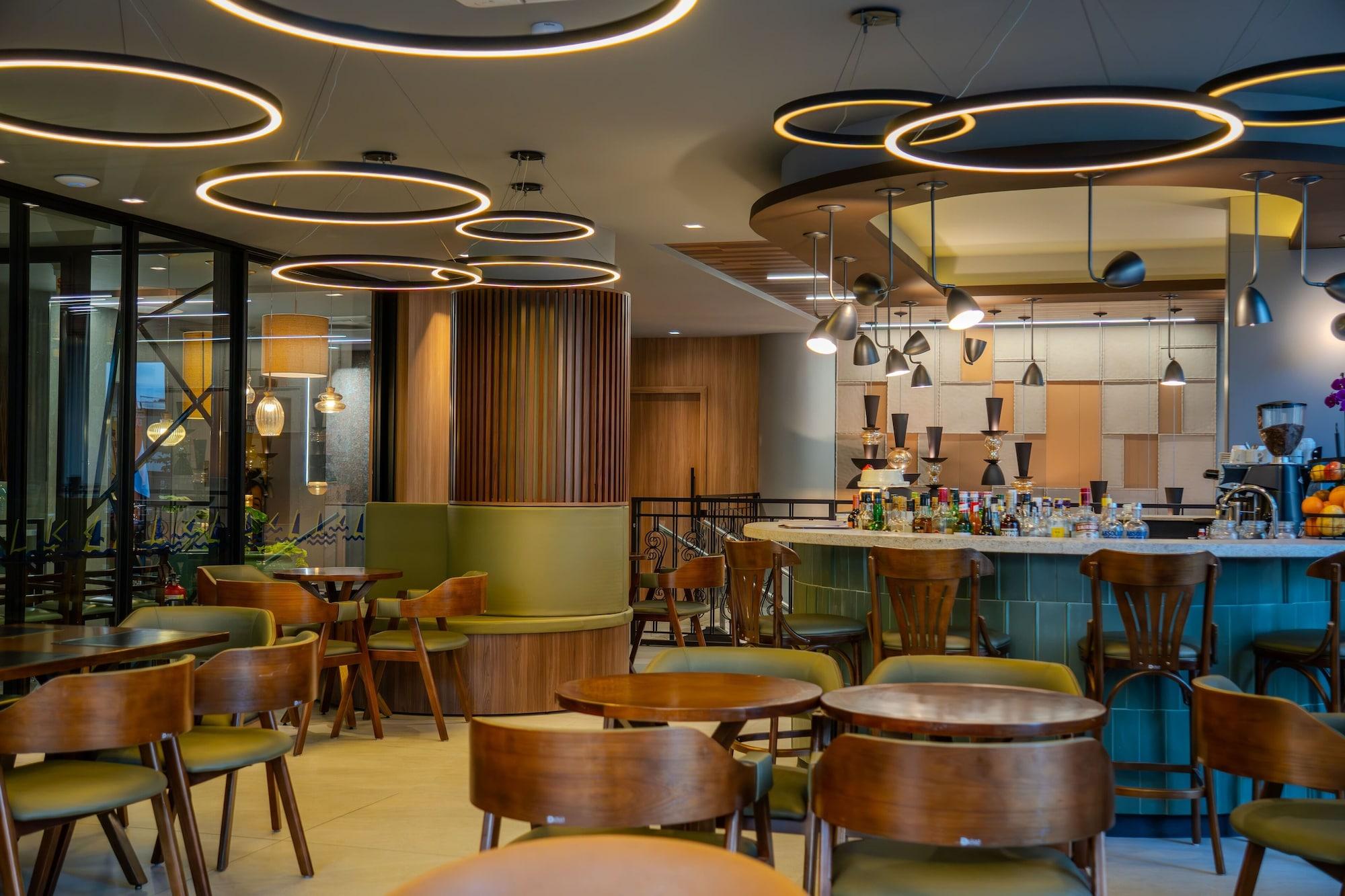 Restaurant Hotel Plaza Camboriú
