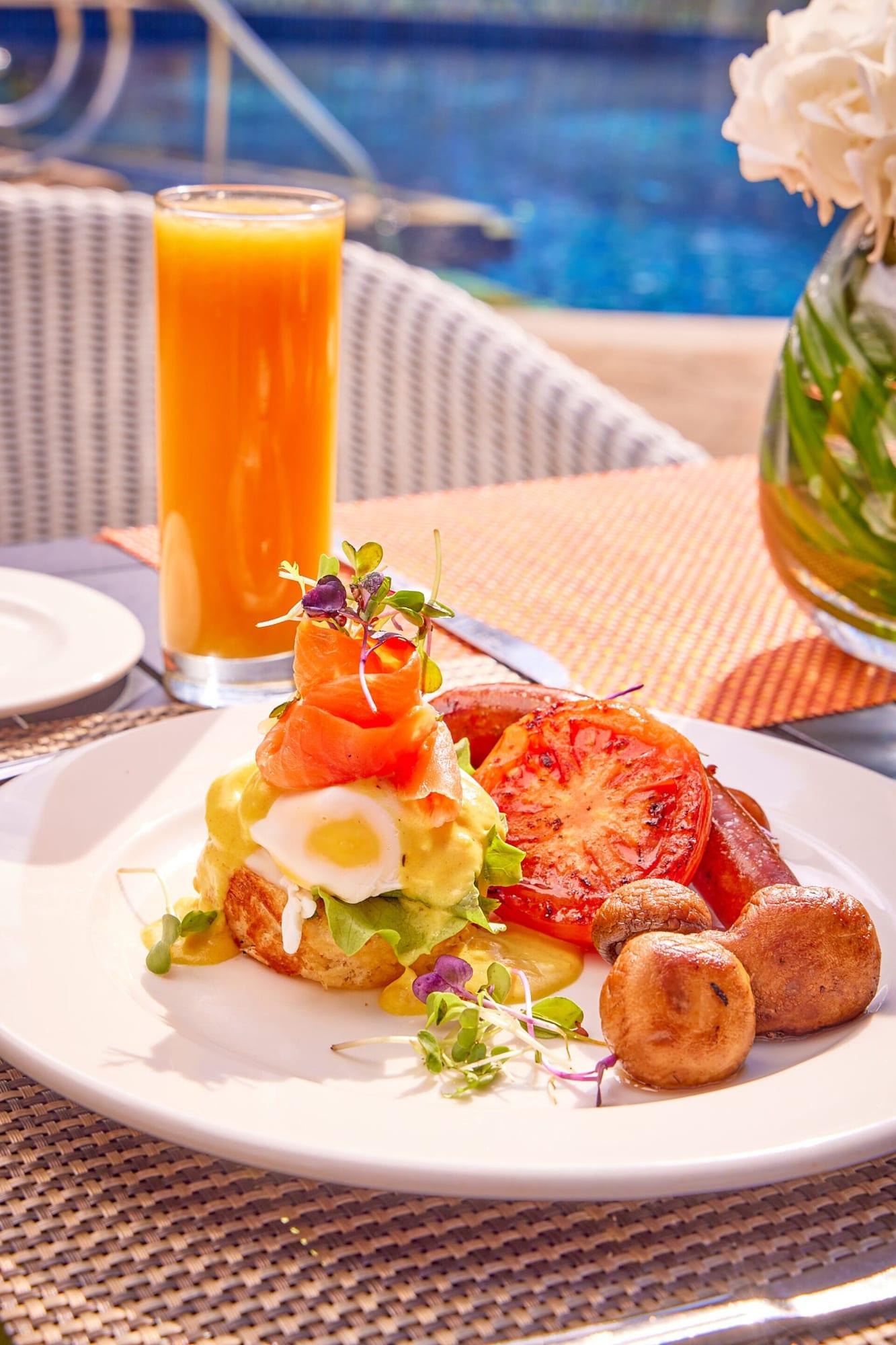 Restaurant Suncoast Hotel & Towers