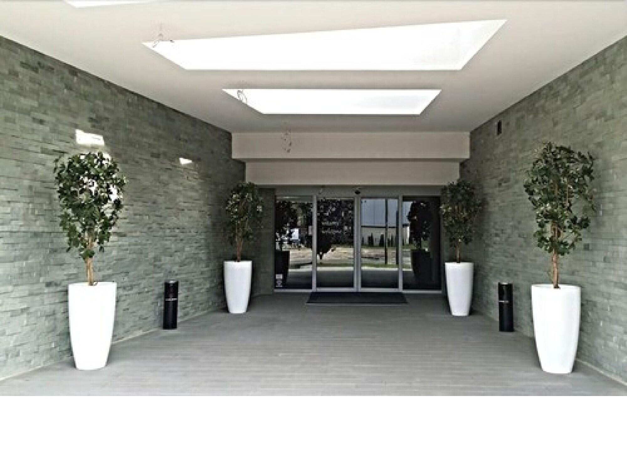 Vista Exterior mHotel