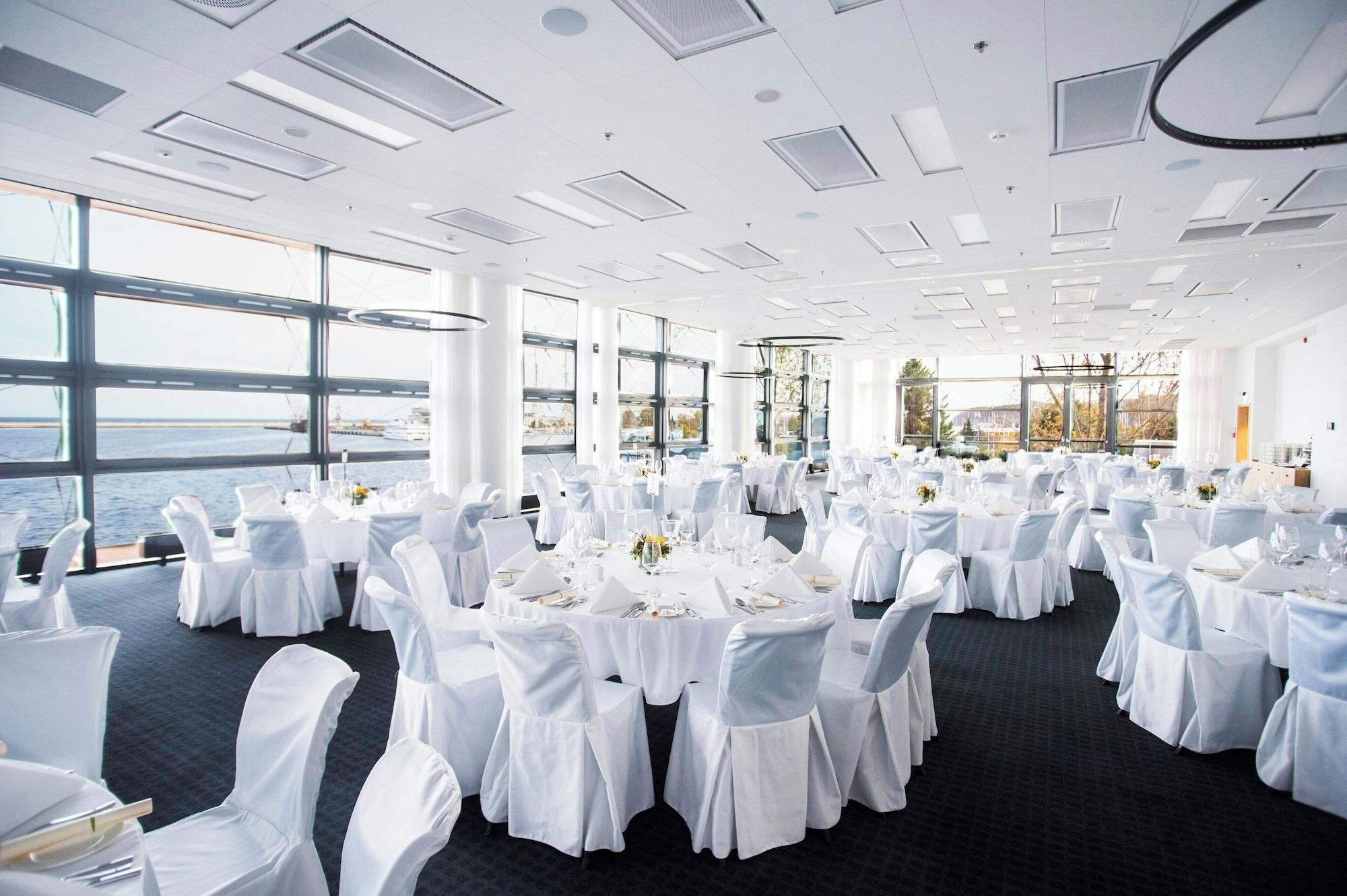 Sala de Reuniones Courtyard by Marriott Gdynia Waterfront