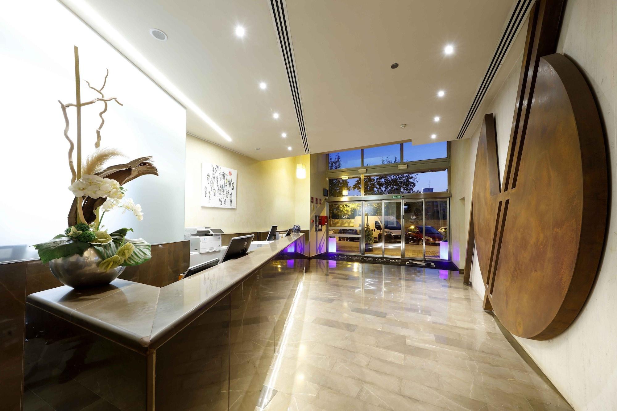 Vista Lobby Eurostars Gran Valencia Hotel