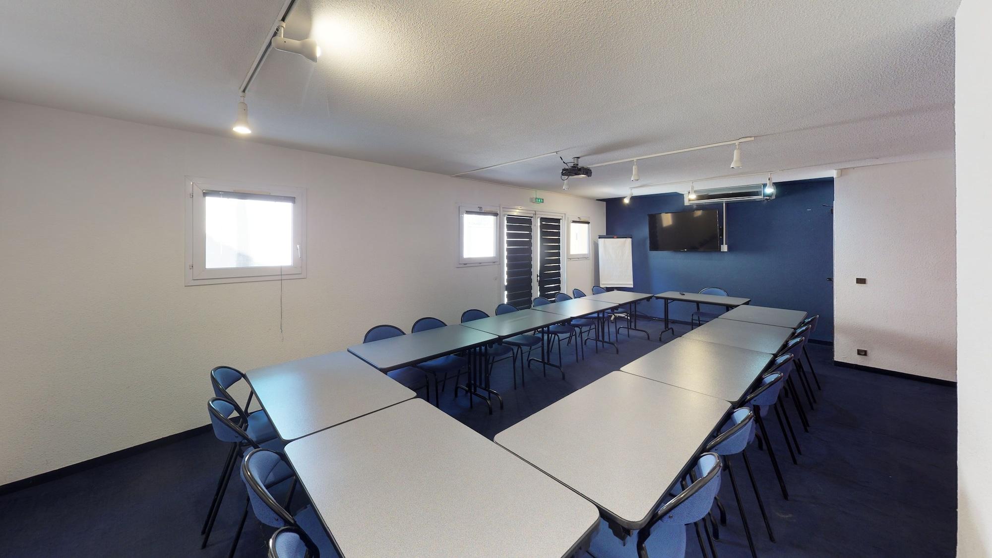 Sala de Reuniones La Villa Martégale