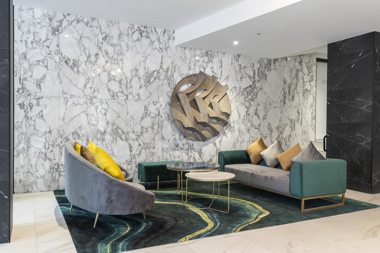 Vista Lobby Hobart City Apartments