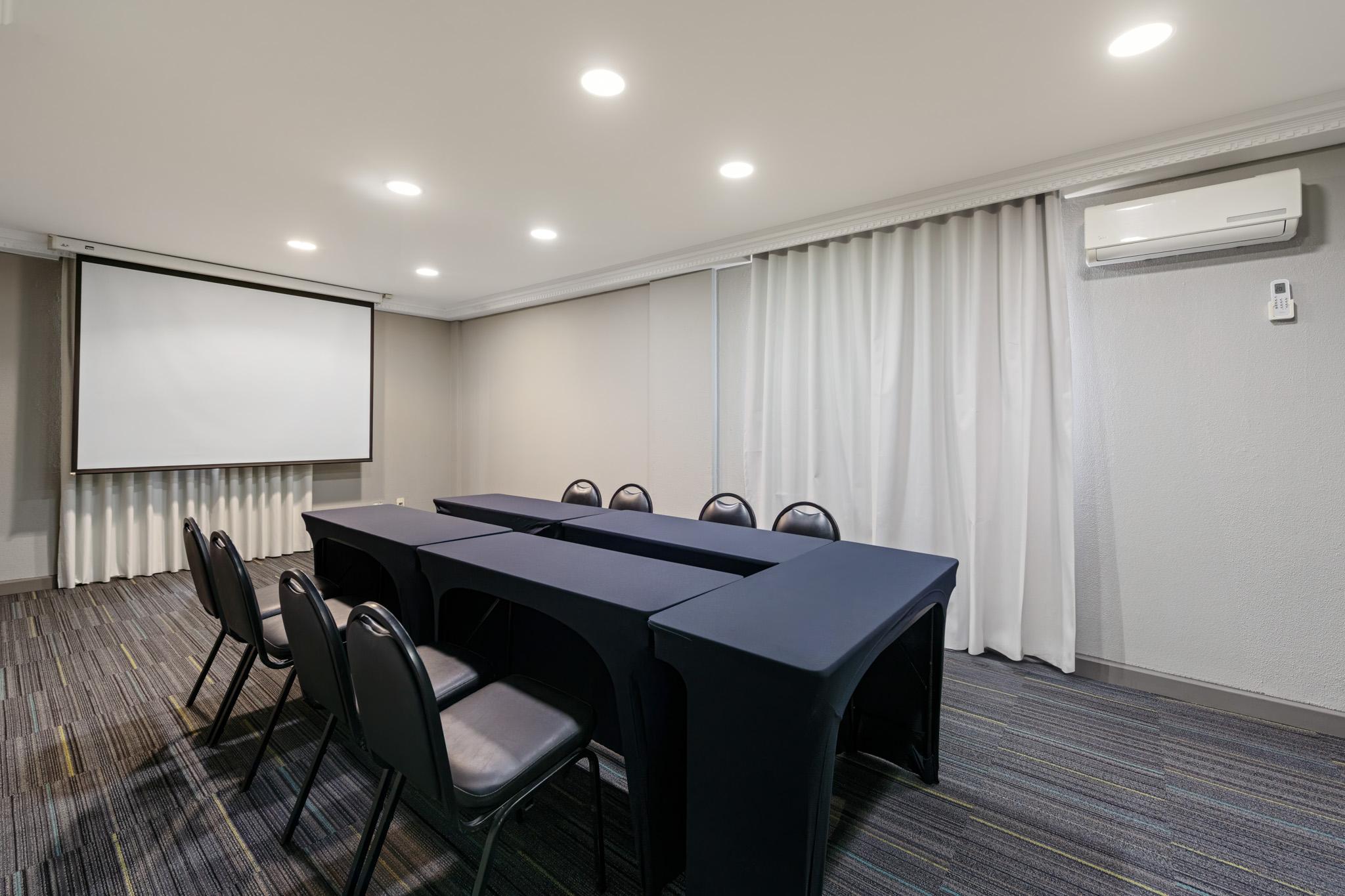 Sala de Reuniones Rockefeller by Slaviero Hotéis