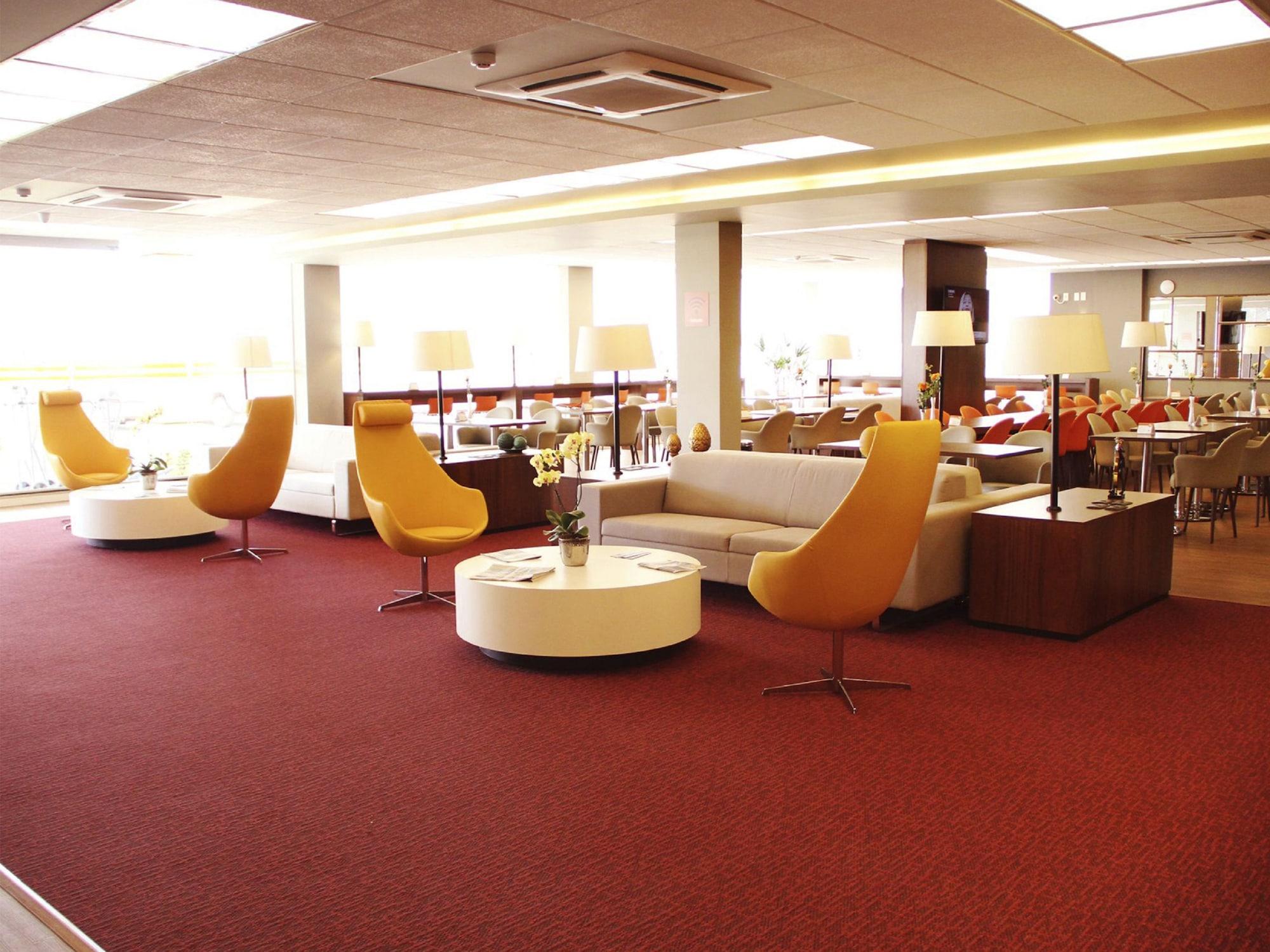 Sala de Reuniones Strassen Hotel