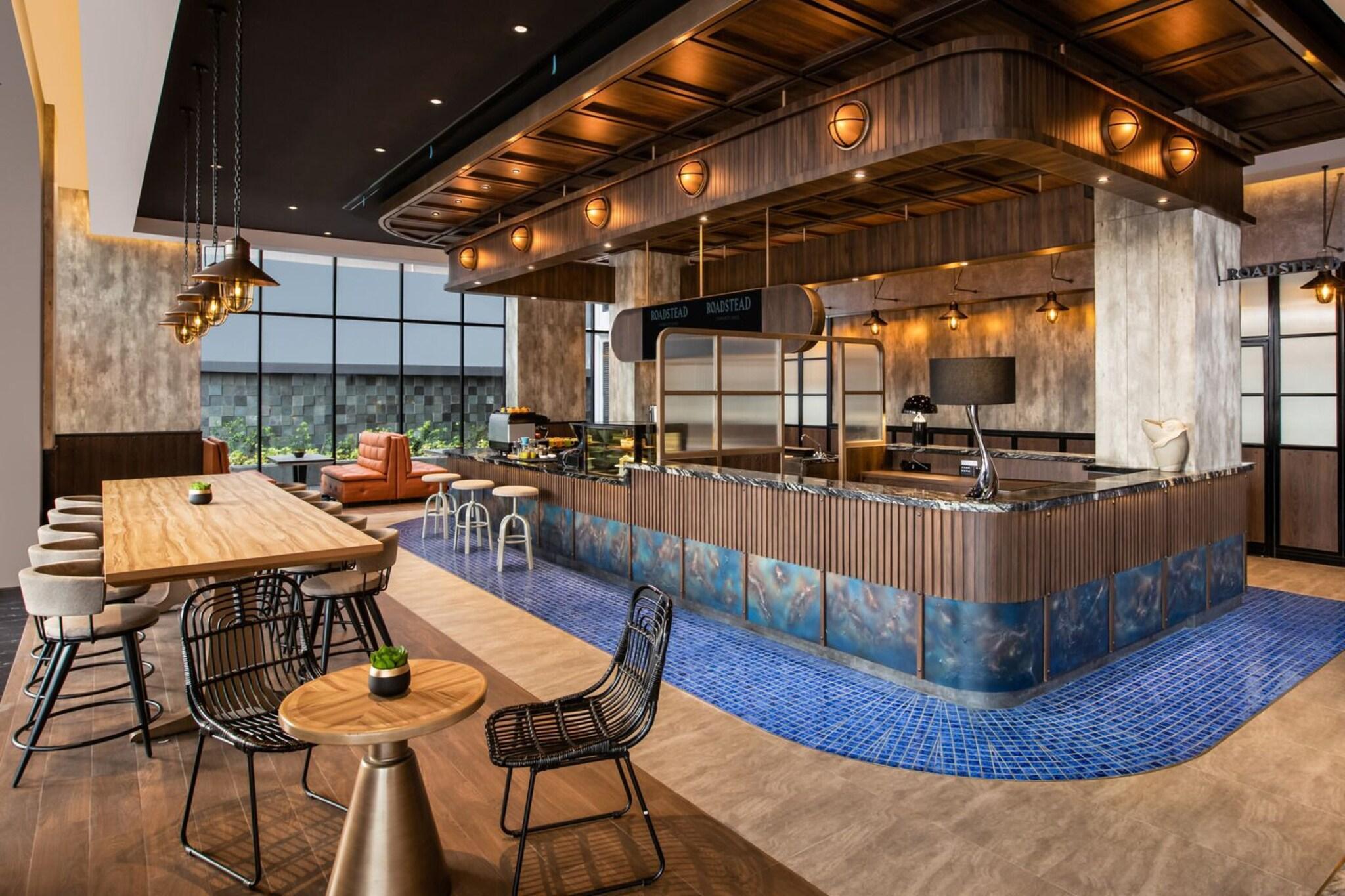 Bar/Salón PORTA by Ambarrukmo