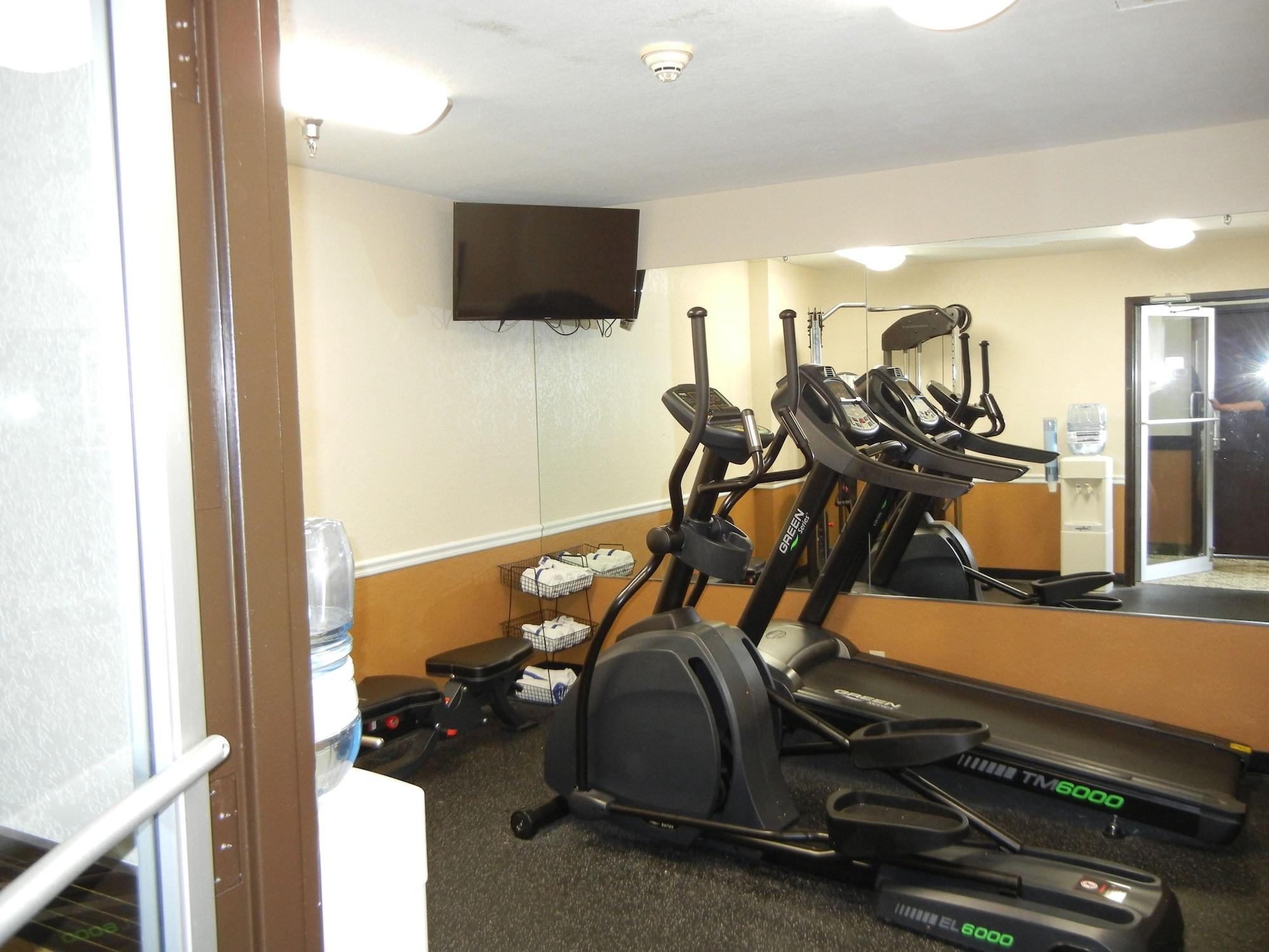 Gimnasio Quality Inn Holland - Toledo