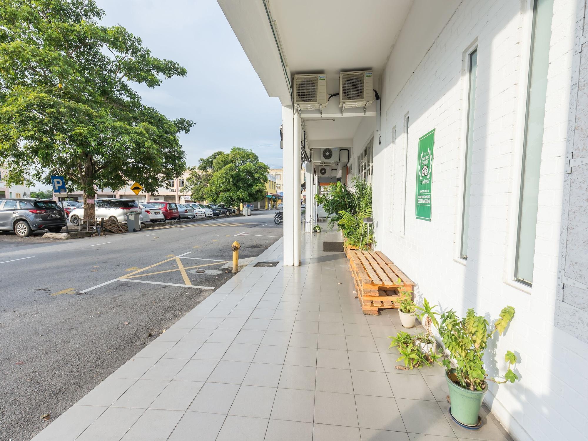 Vista Exterior OYO 89453 PP Hotel