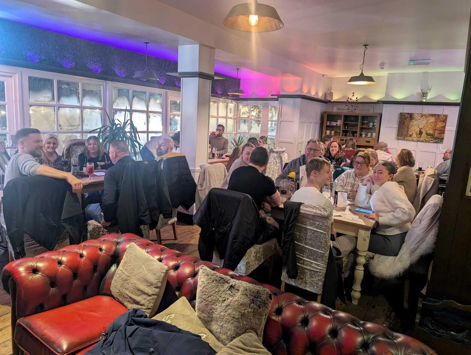 Restaurant Grove Ferry Inn