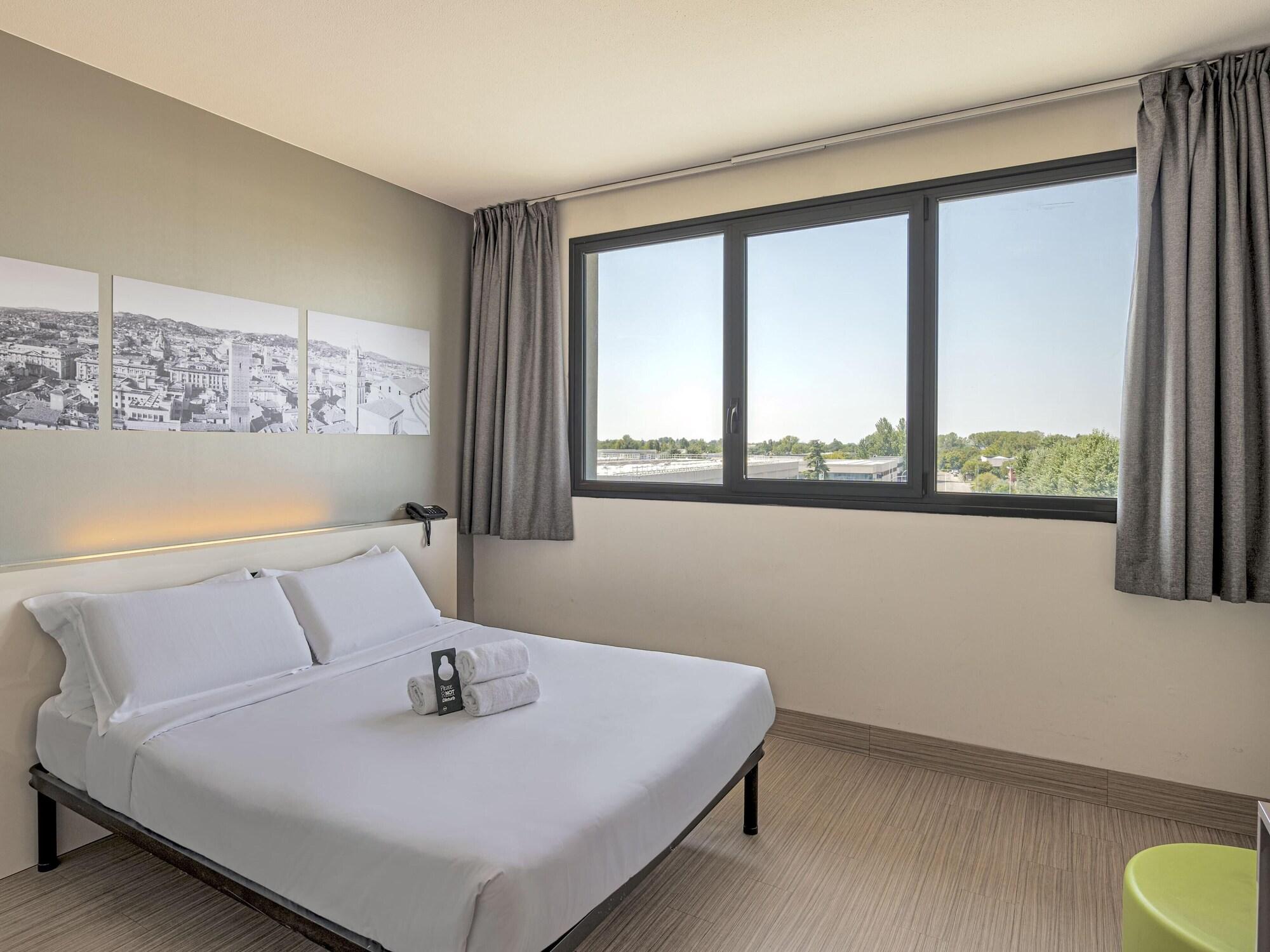 Varios B&B Hotel Bologna