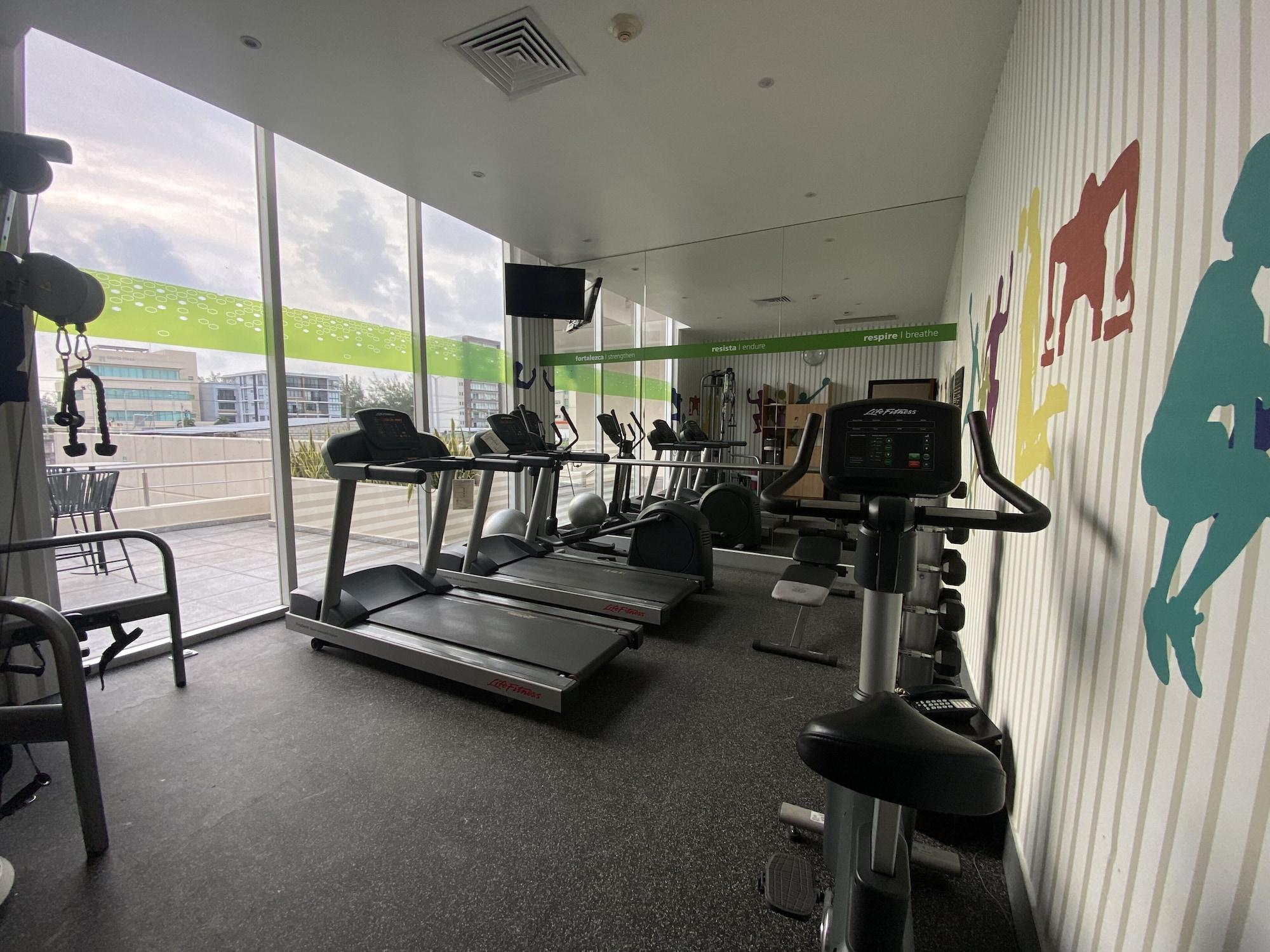 Gimnasio Hampton by Hilton Veracruz Boca Del Rio