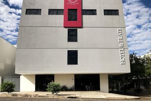 Alojamiento - 103 Hotel & Flats