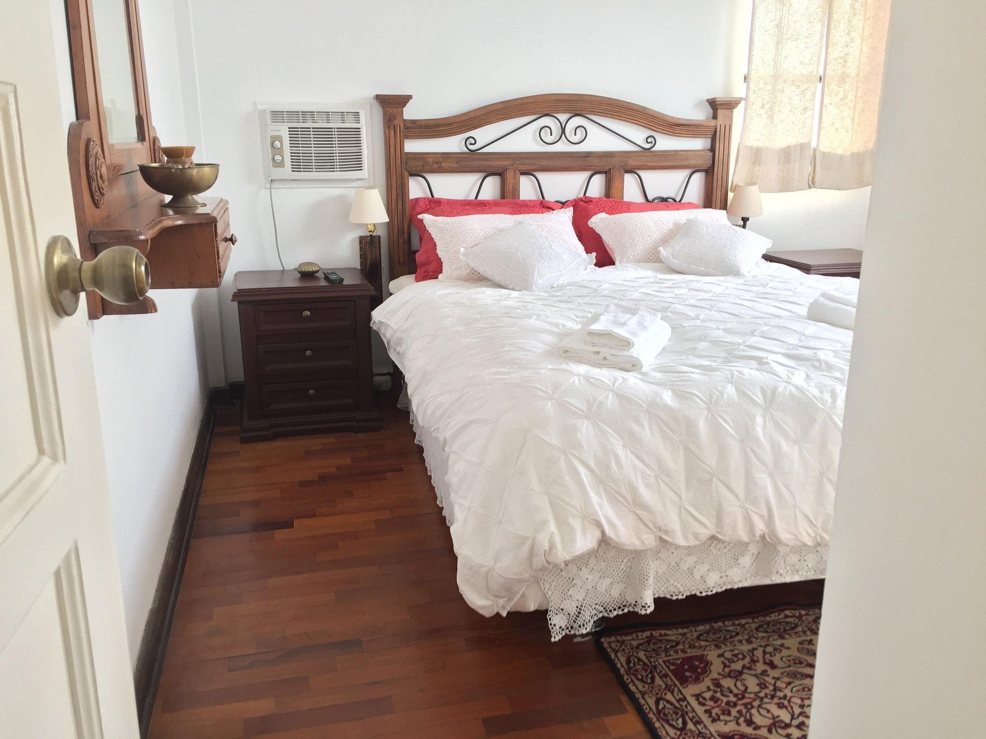 Varios Best in Lima