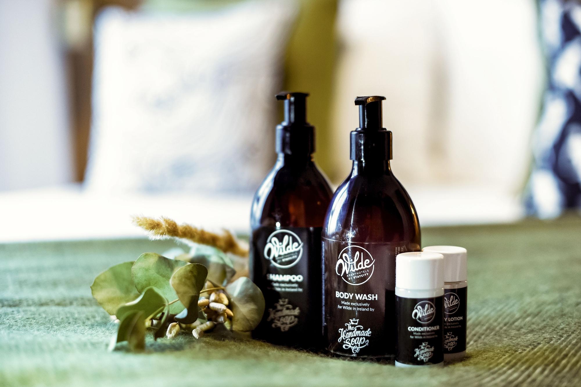 Equipamiento de Habitación Wilde Aparthotels, Berlin, Checkpoint Charlie