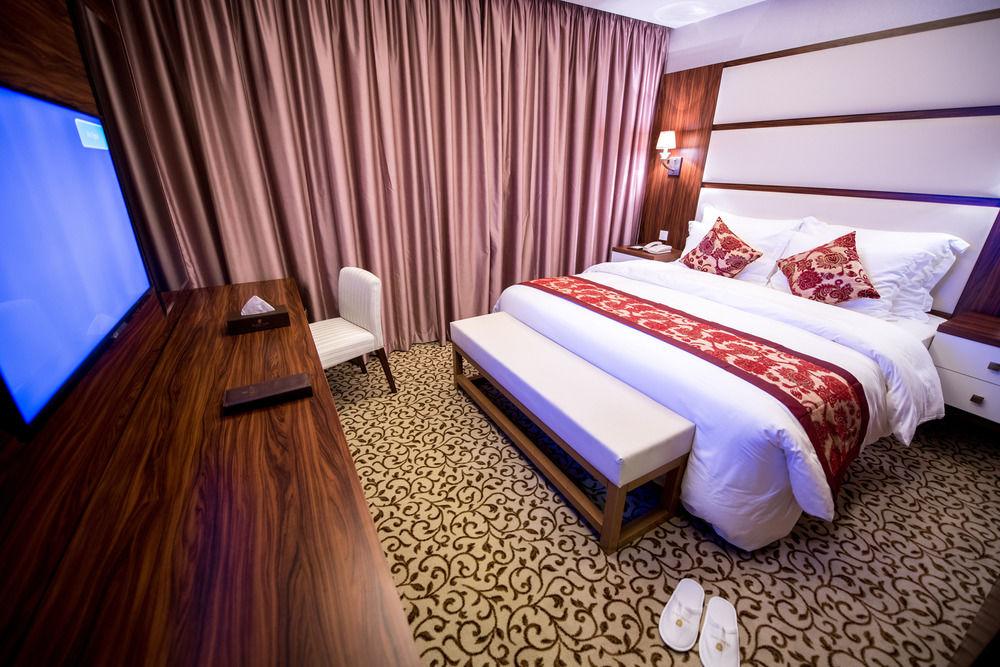 Habitación Grand Park Hotel