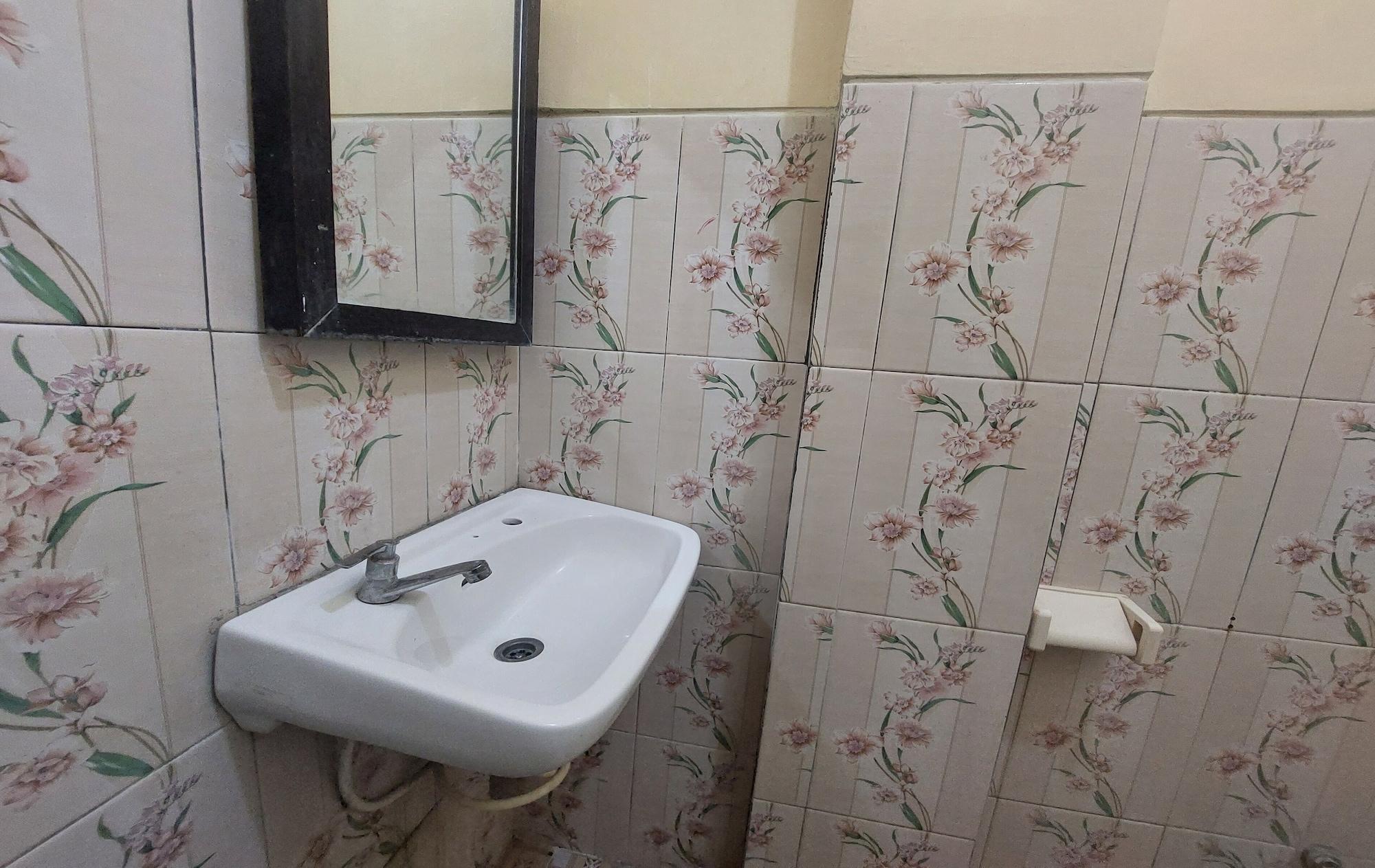 Equipamiento de Habitación HOTEL PARANGTRITIS GANDUNG JR