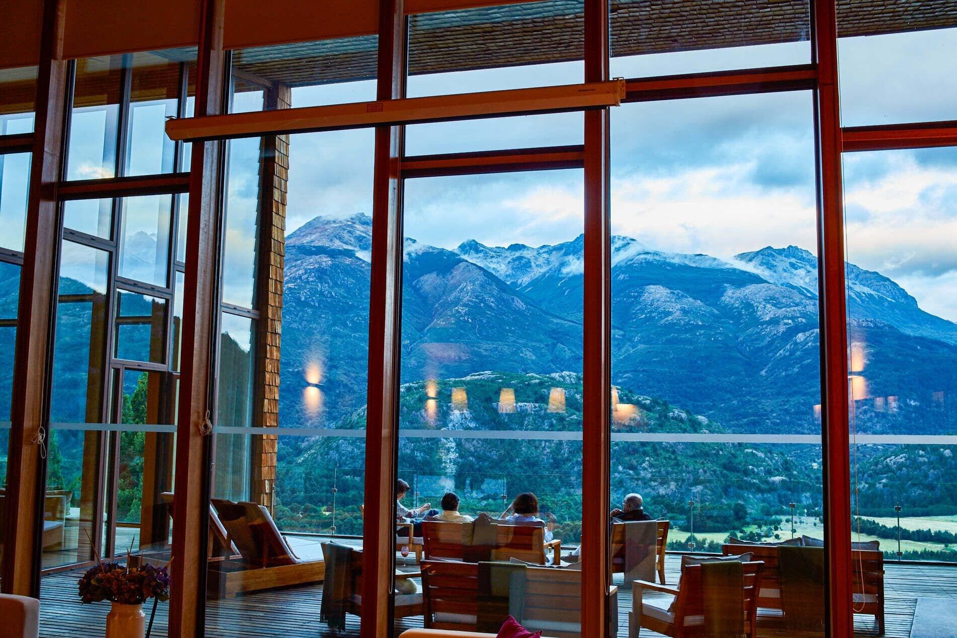 Vista Lobby Uman Lodge