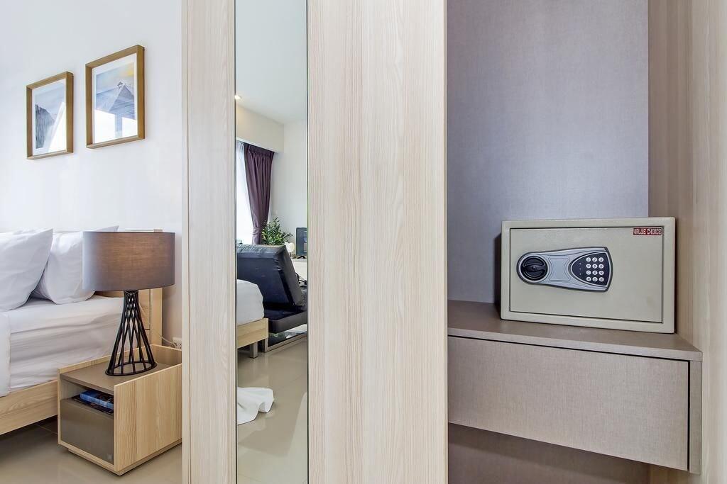 Set de Habitación Chic Condo Karon by RESAVA