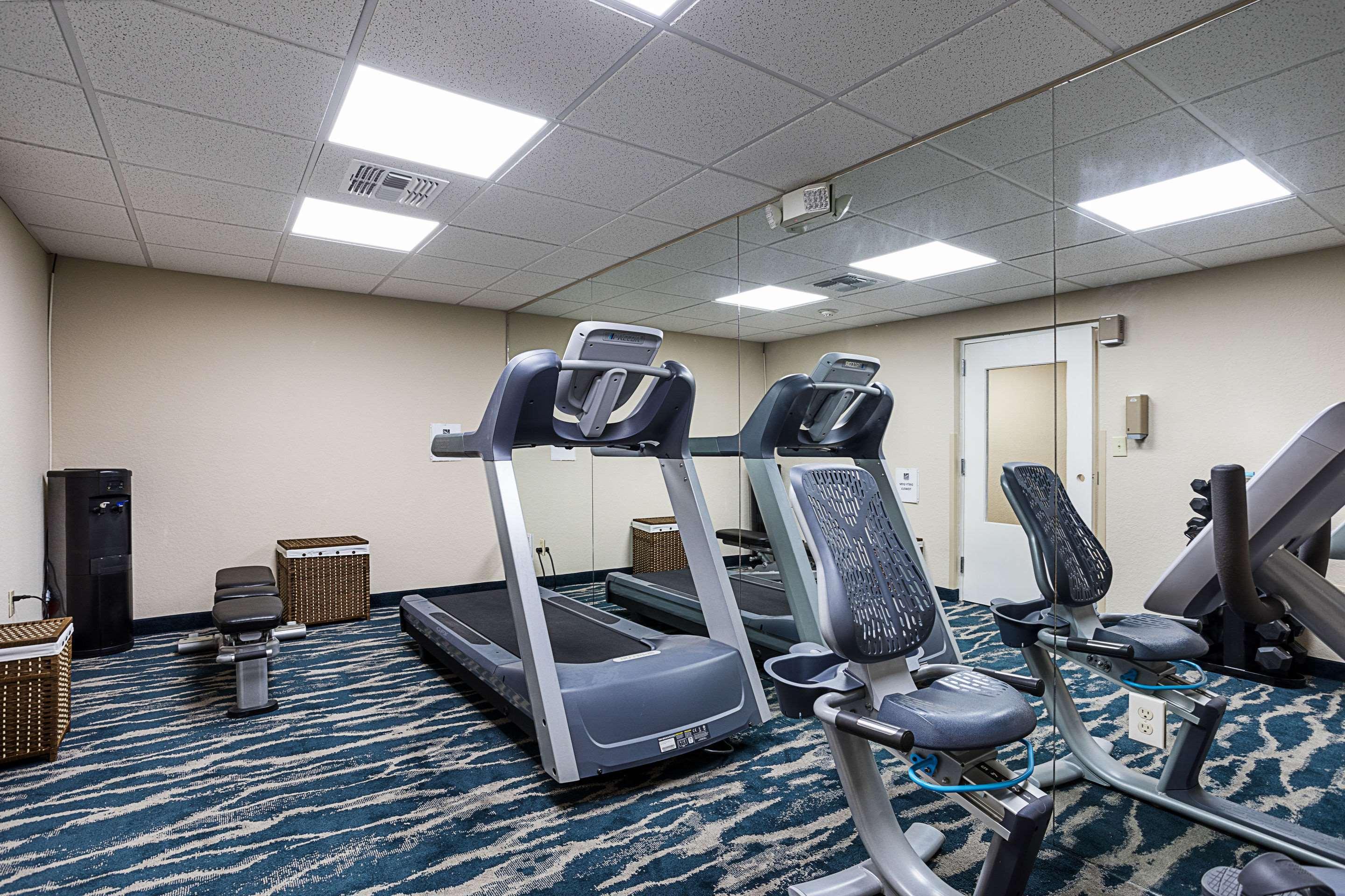 Gimnasio Quality Inn & Suites Heritage Park