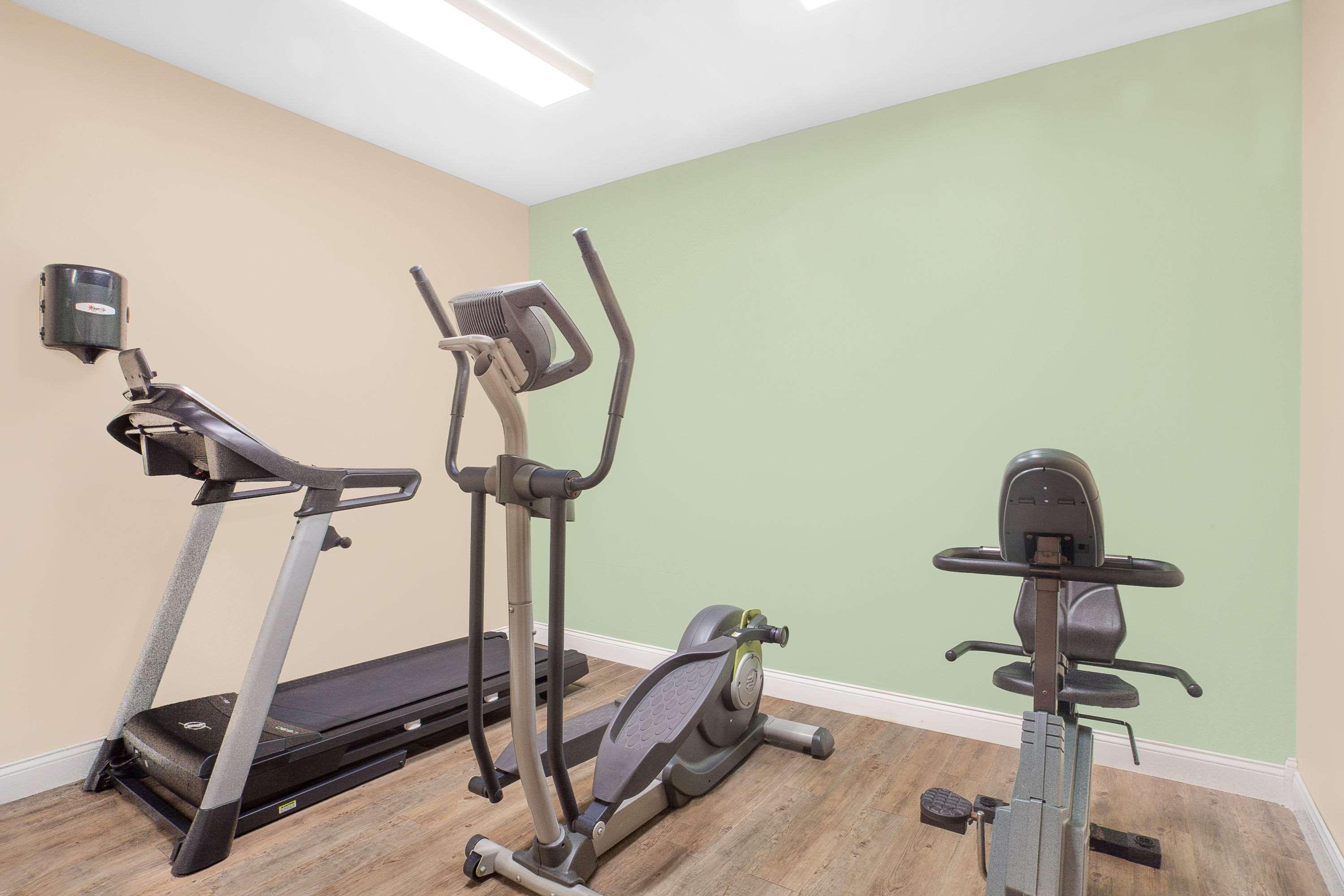 Instalaciones Recreativas Super 8 By Wyndham Central City