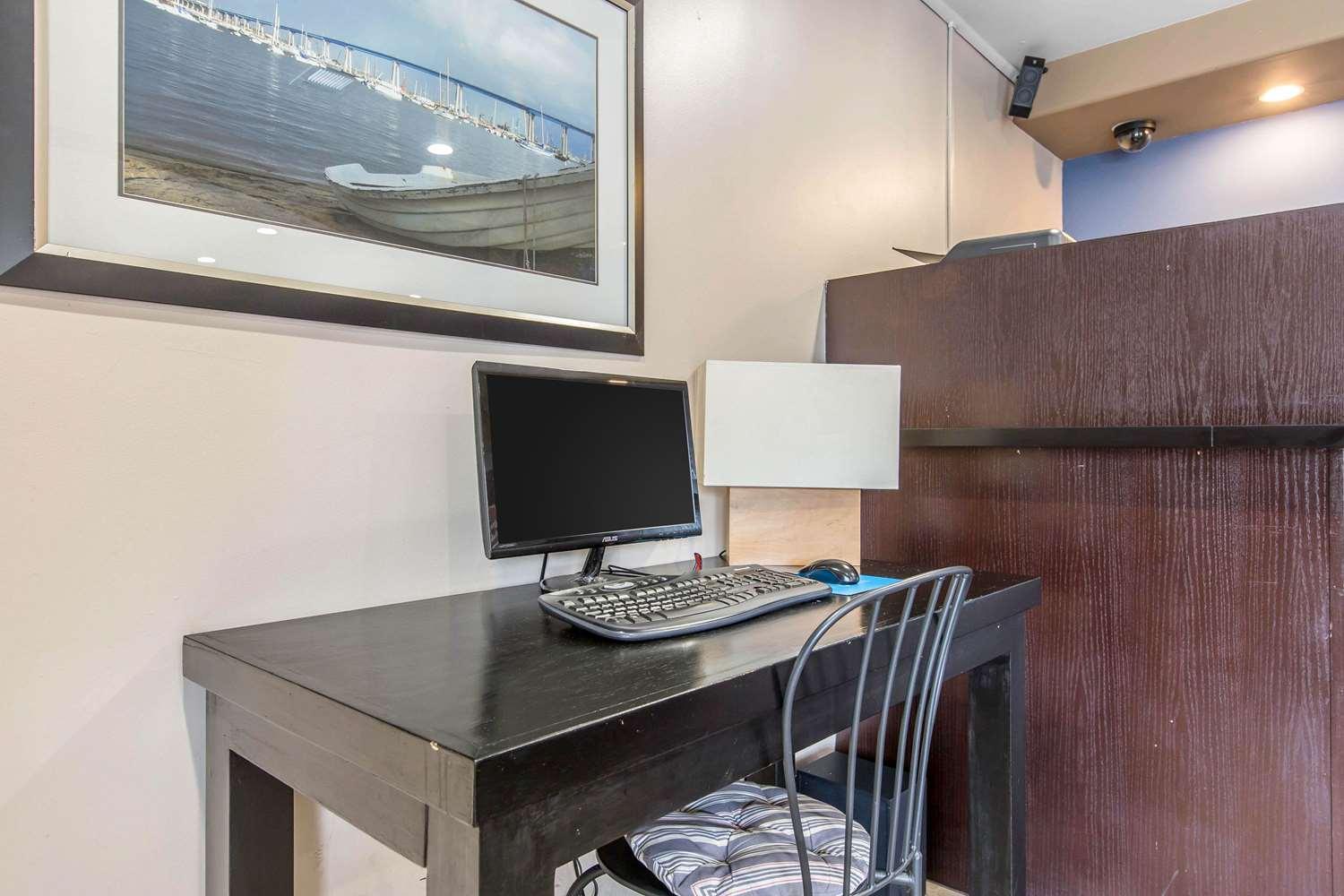 Centro de Negocios Rodeway Inn San Diego Beach SeaWorld Area
