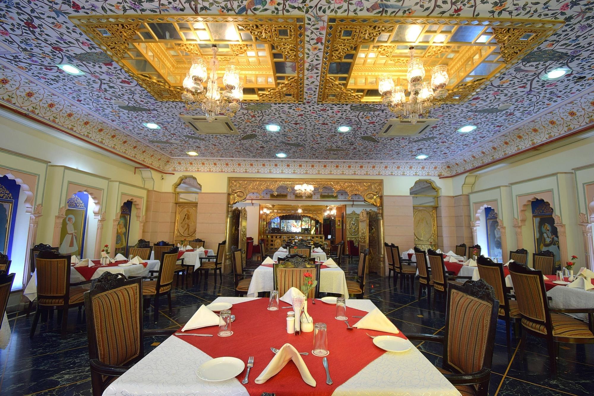 Restaurant Umaid Mahal - A Heritage Style Boutique Hotel