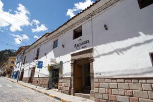 Alojamiento - Hotel Arcangel