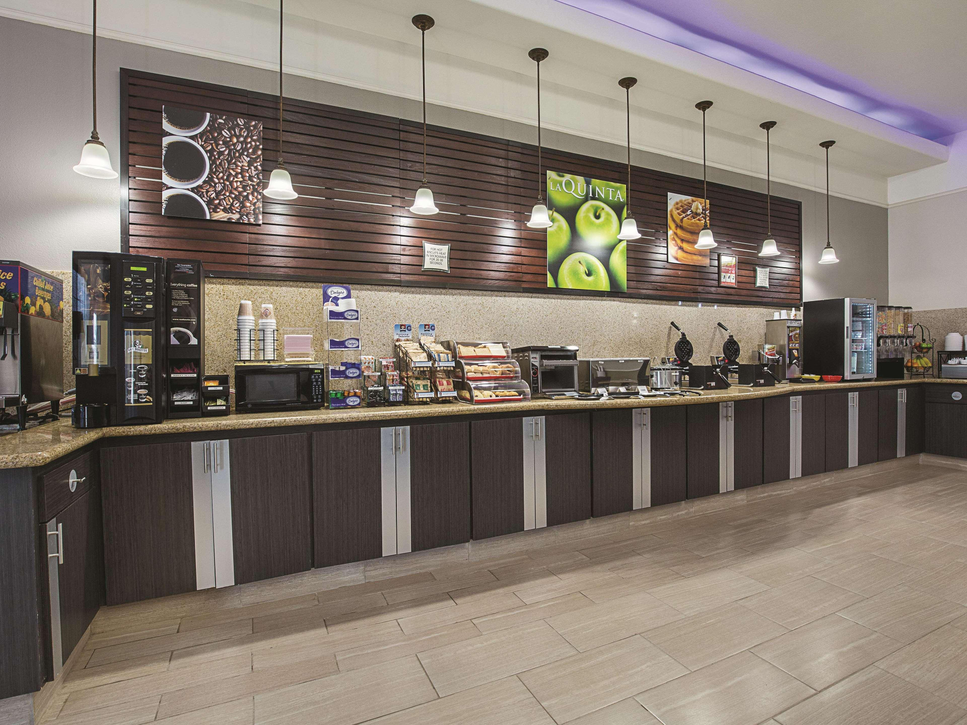 Restaurant La Quinta Inn & Suites Deer Park