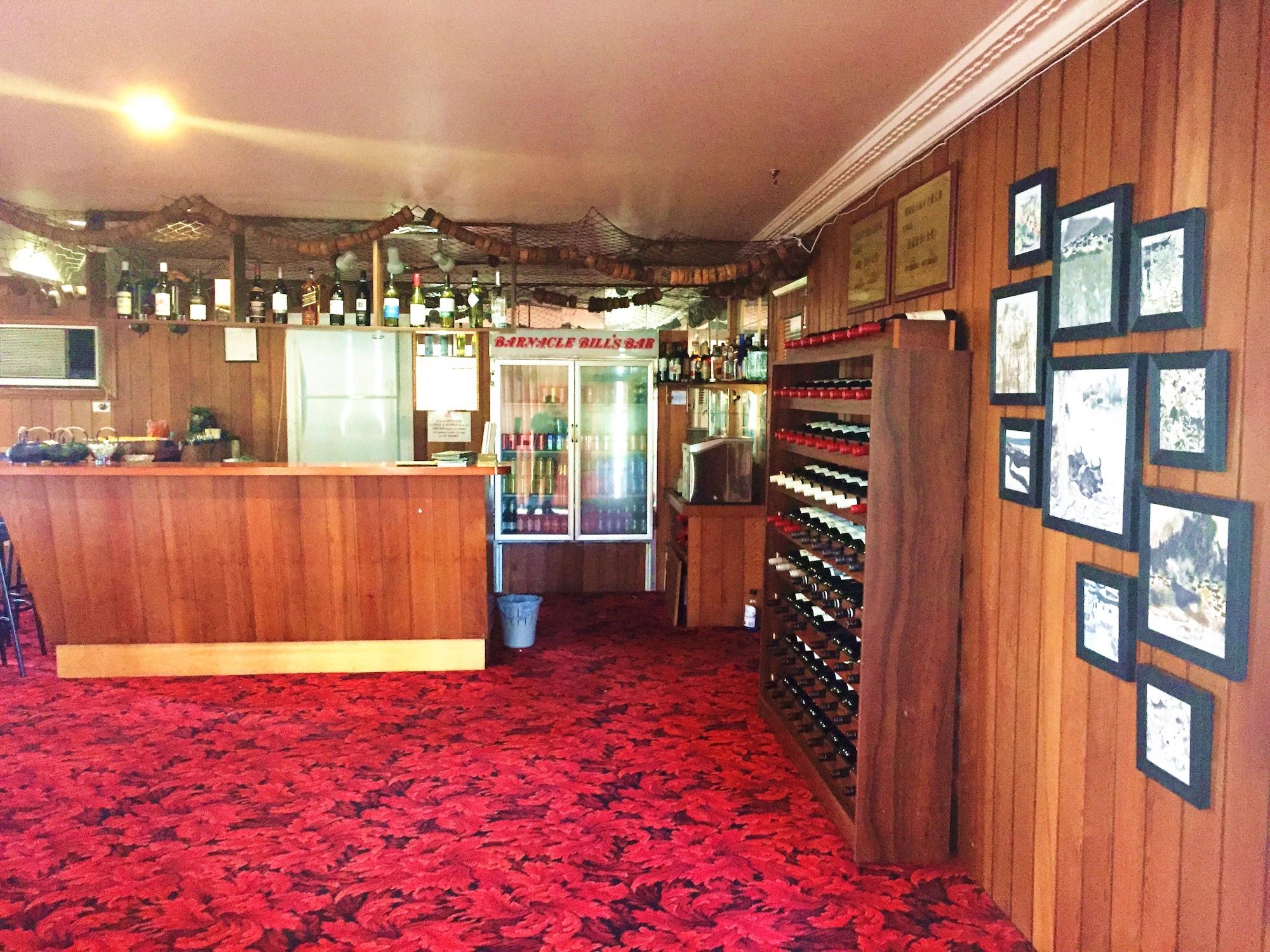 Bar/Salón Eden Nimo Motel