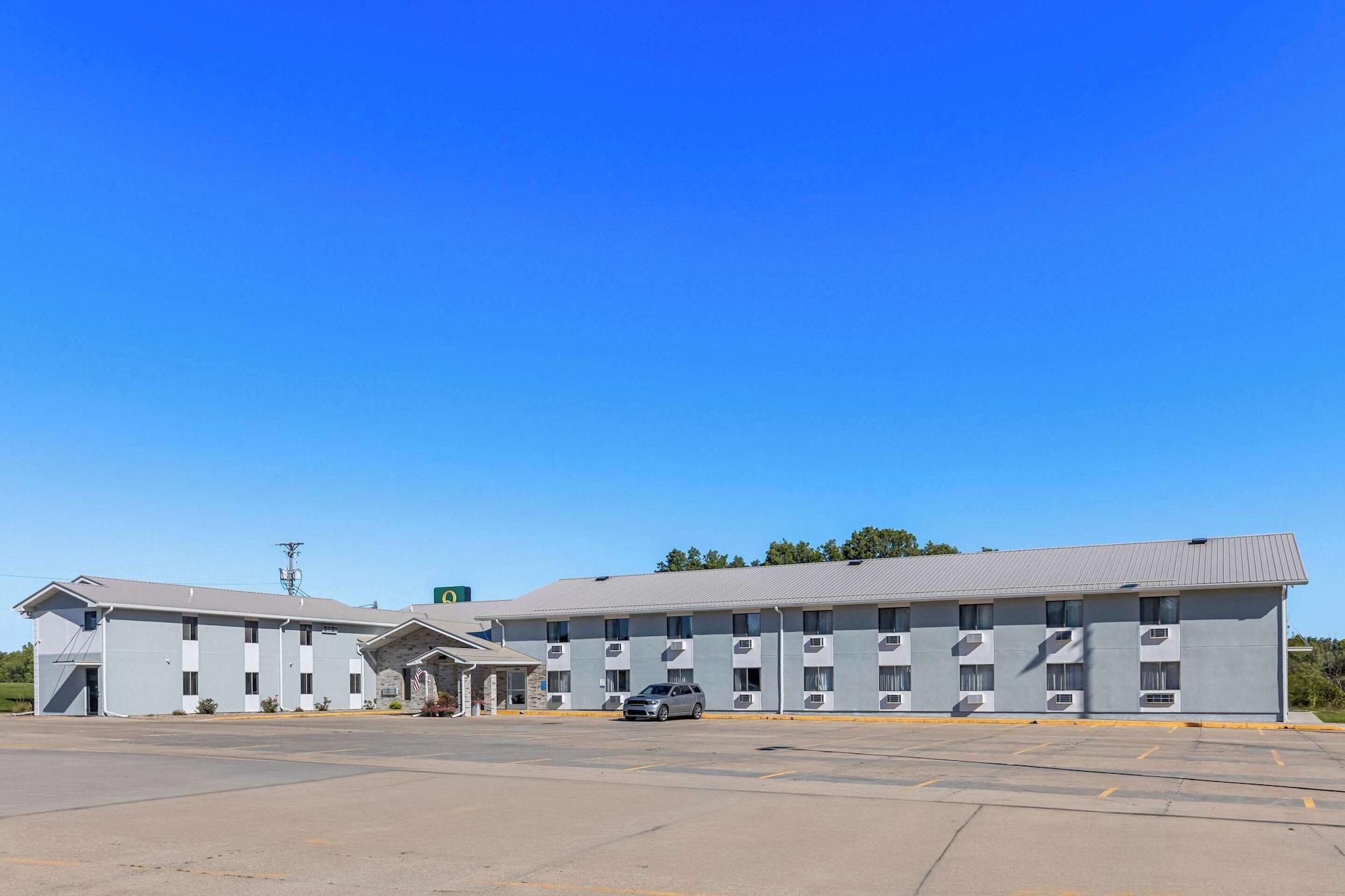 Varios Quality Inn Oskaloosa
