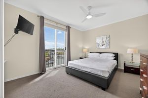 Alquiler Vacacional - Serene 2-bed Apartment by the Canal