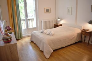 Alquiler Vacacional - Stylish Parisian Escape Near Notre Dame for 4