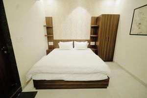 Alojamiento - Hotel The Vibez Inn & Restaurant