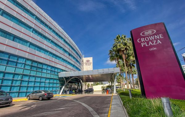 Crowne Plaza Leon by IHG