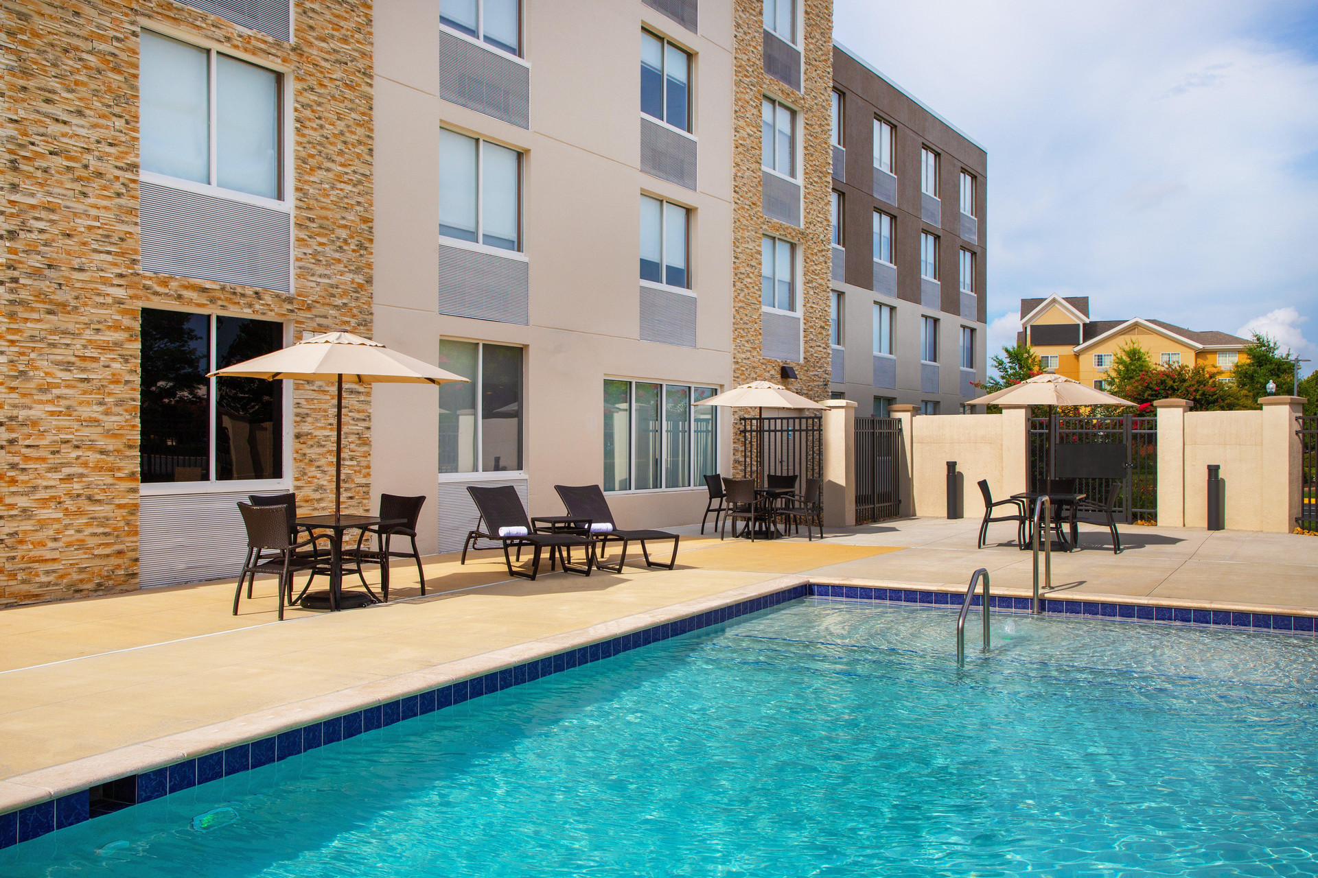 Vista Piscina Holiday Inn Express Chesapeake - Norfolk by IHG