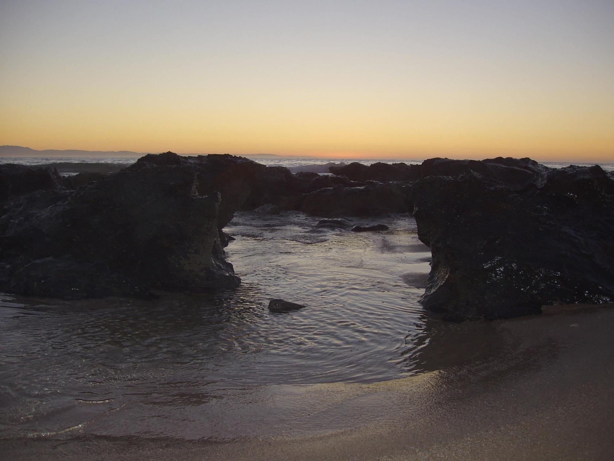 Playa Greystone Guest House