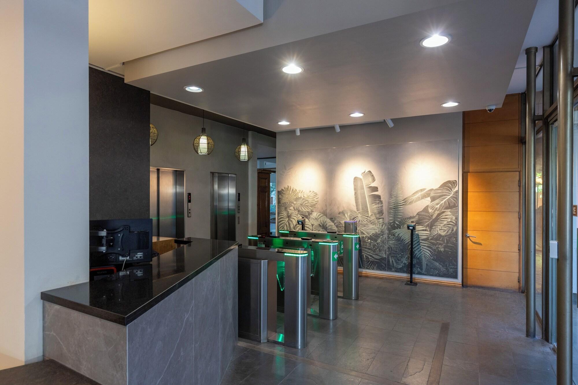Vista Lobby RQ Providencia Apartments
