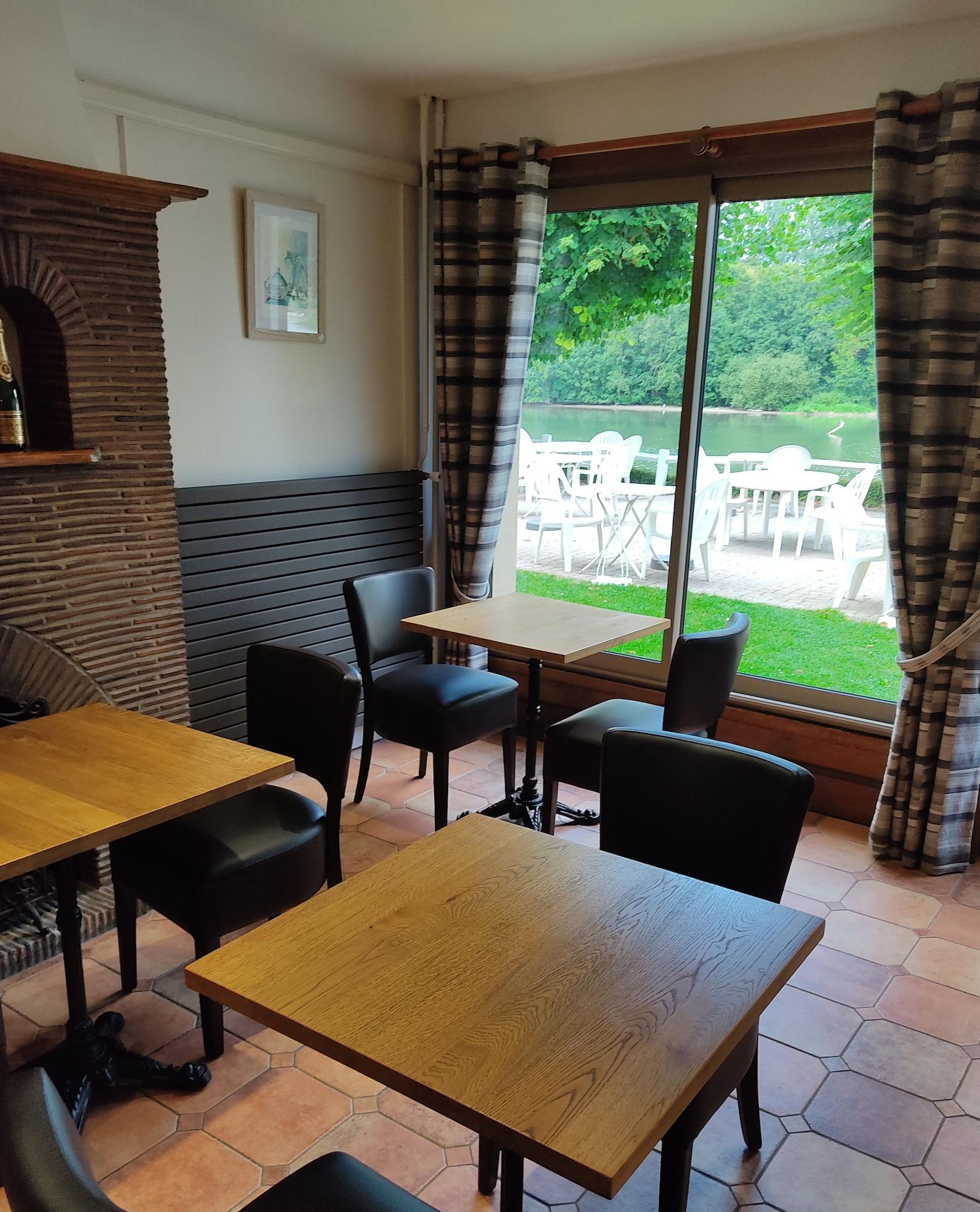 Sala de Reuniones Hostellerie du Pavillon St Hubert