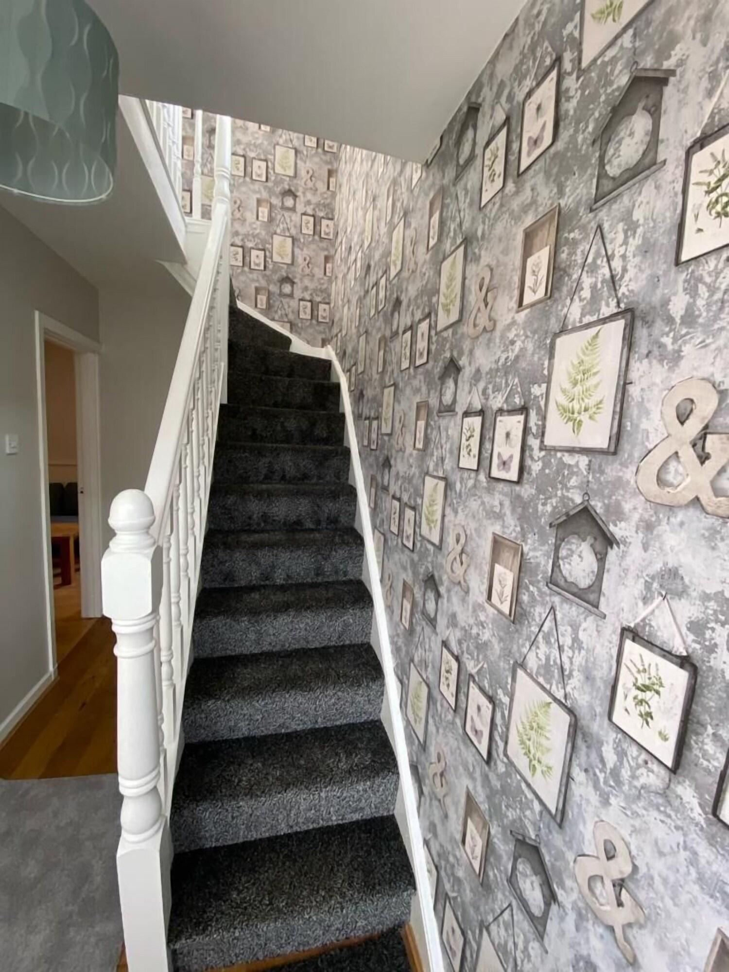 Vista Lobby Belfast Connswater Town House