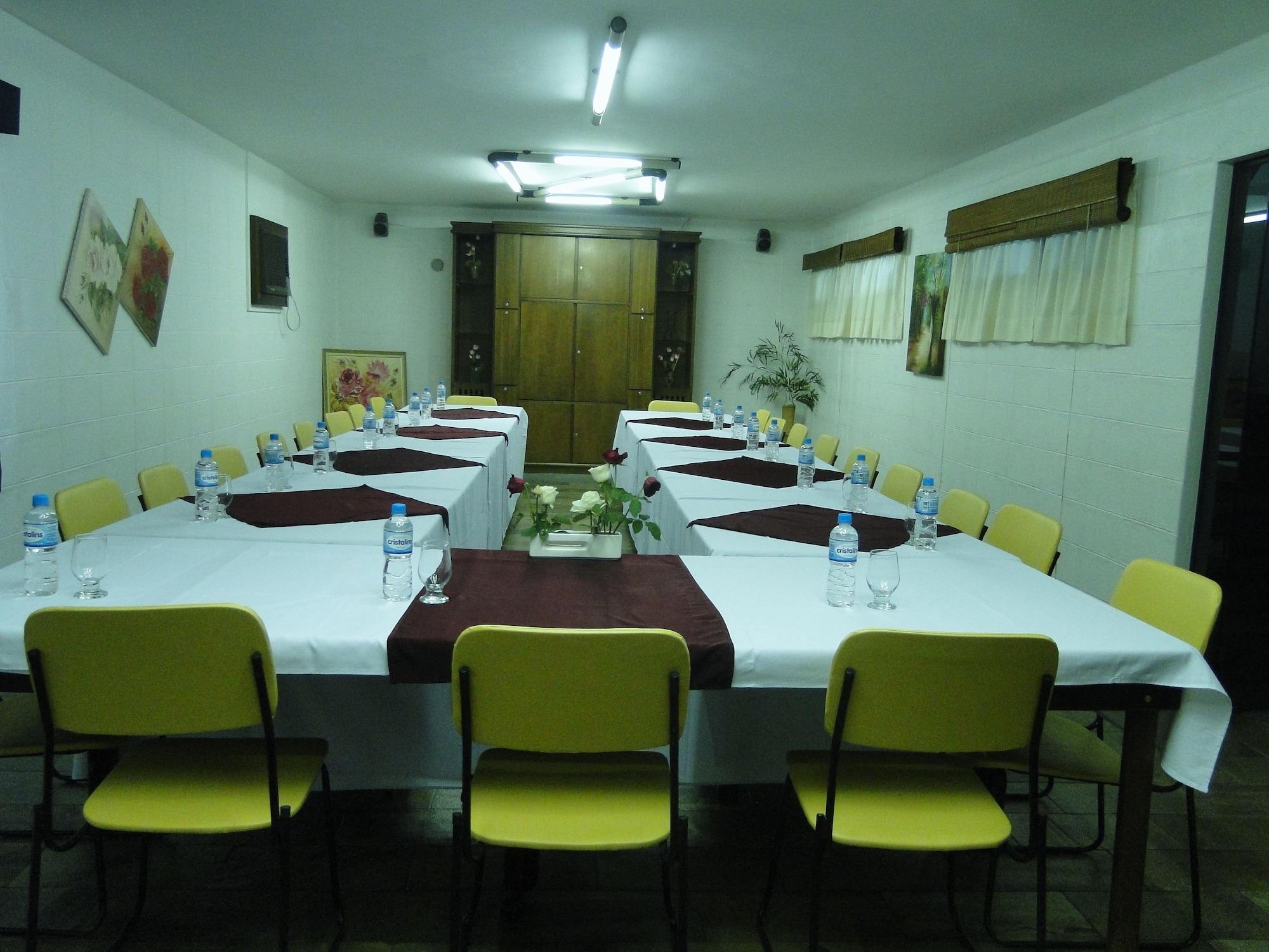 Sala de Reuniones Hotel Nações Plaza