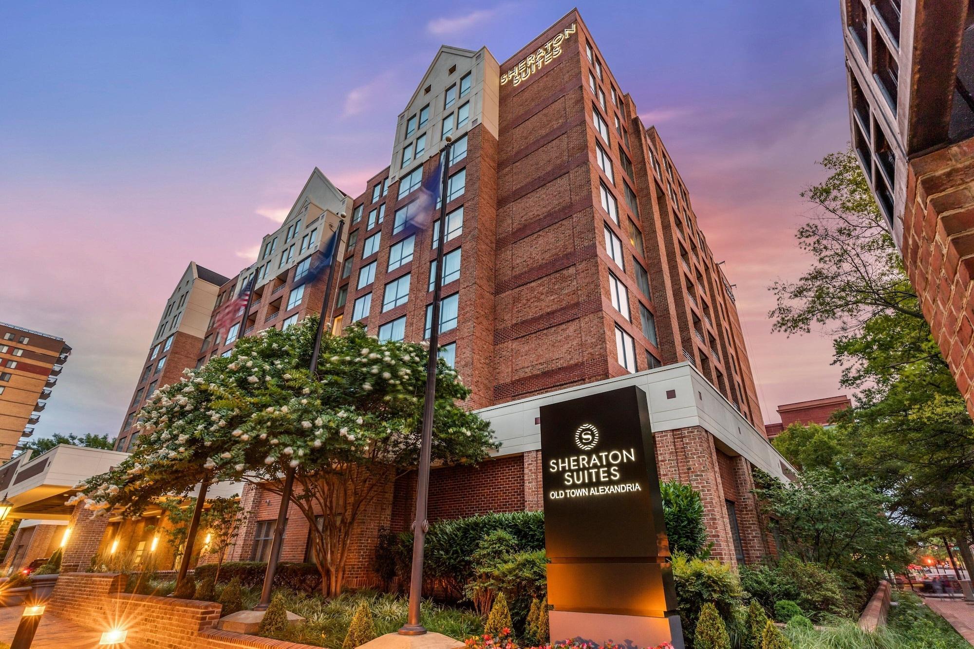 Vista Exterior Sheraton Suites Old Town Alexandria