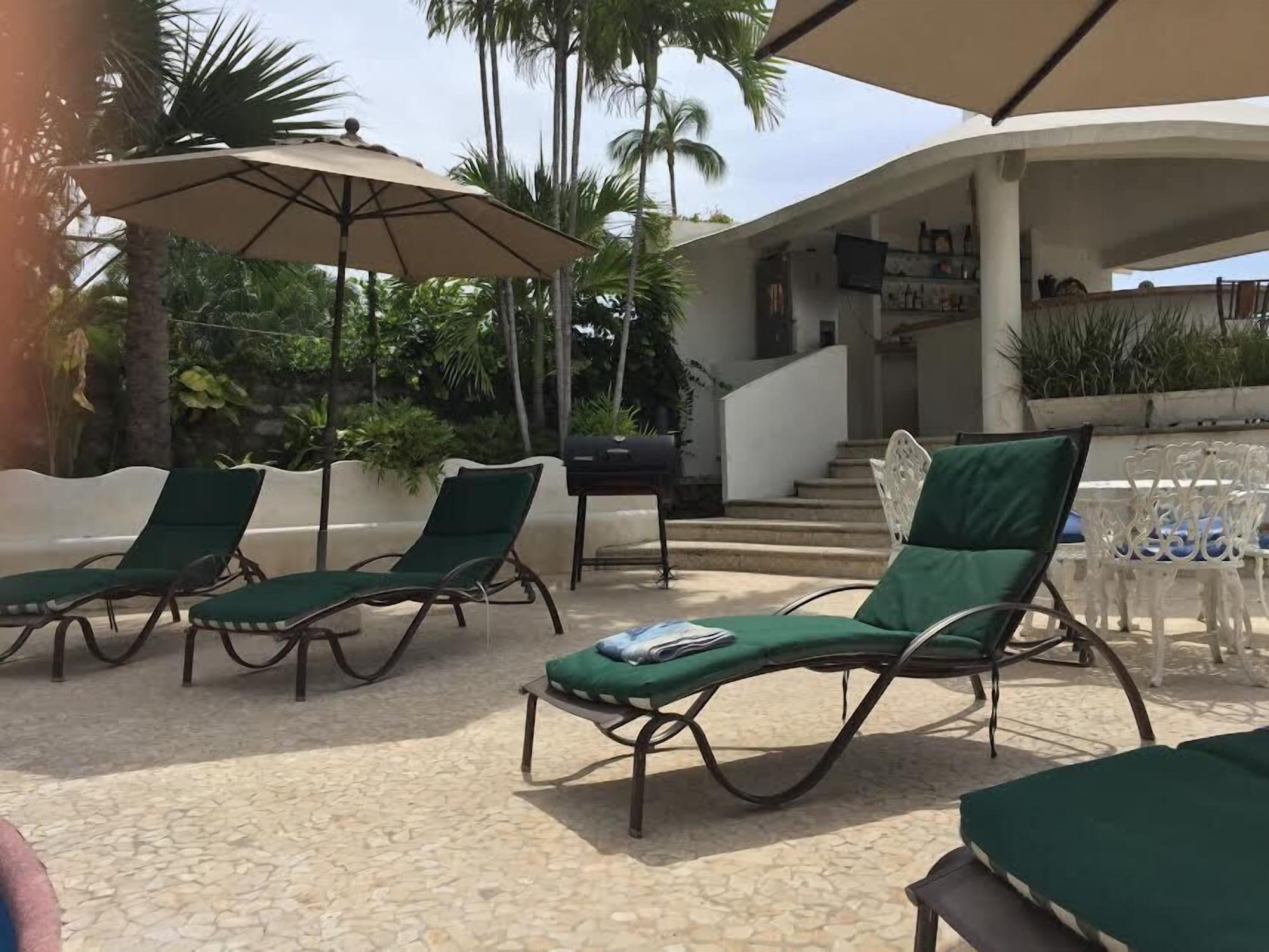 Bar/Salón Villas Luna Marina