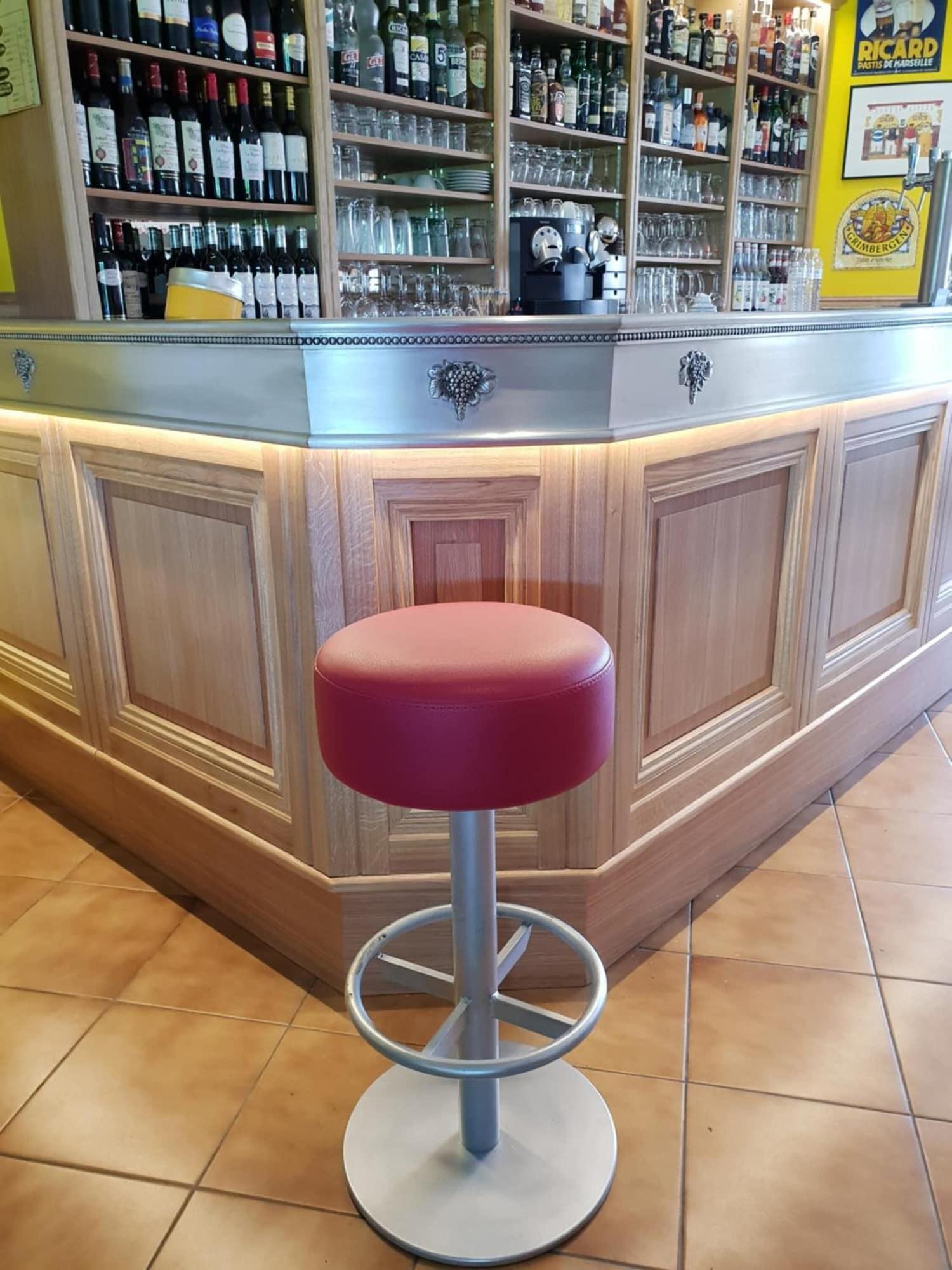 Bar/Salón Logis Hotel Corintel, Bordeaux Est