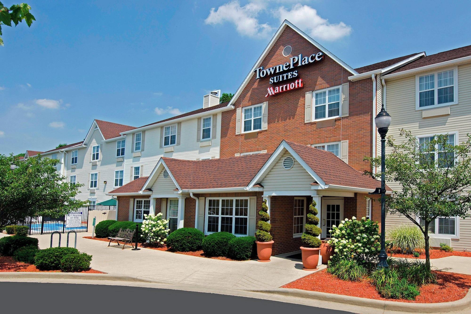 Vista Exterior Towneplace Suites By Marriott Bloomington