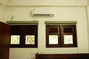 Alquiler Vacacional - Charming 2-Bedroom Apartment with AC, WiFi & Kitchen in Pleasant Dambulla