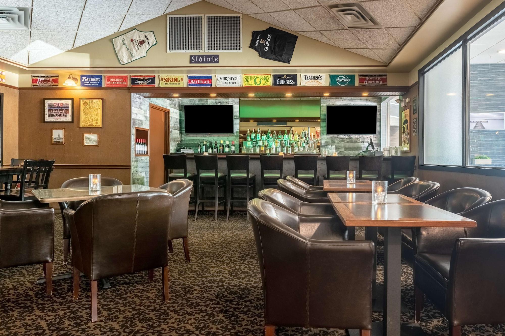 Bar/Salón Best Western Glengarry Hotel
